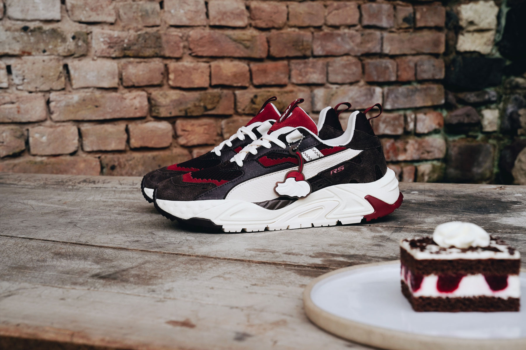 PUMA x Black Forest RS-Trck « Schwarzwälder Kirsch »