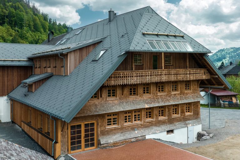 Der Bruderhof gilt als das älteste Haus in Menzenschwand und wurde im Jahr 1679 erbaut.